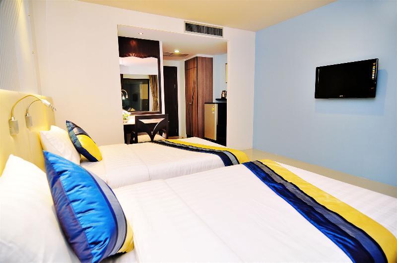 The Blueco Hotel Sha Plus Pantai Kata Bagian luar foto